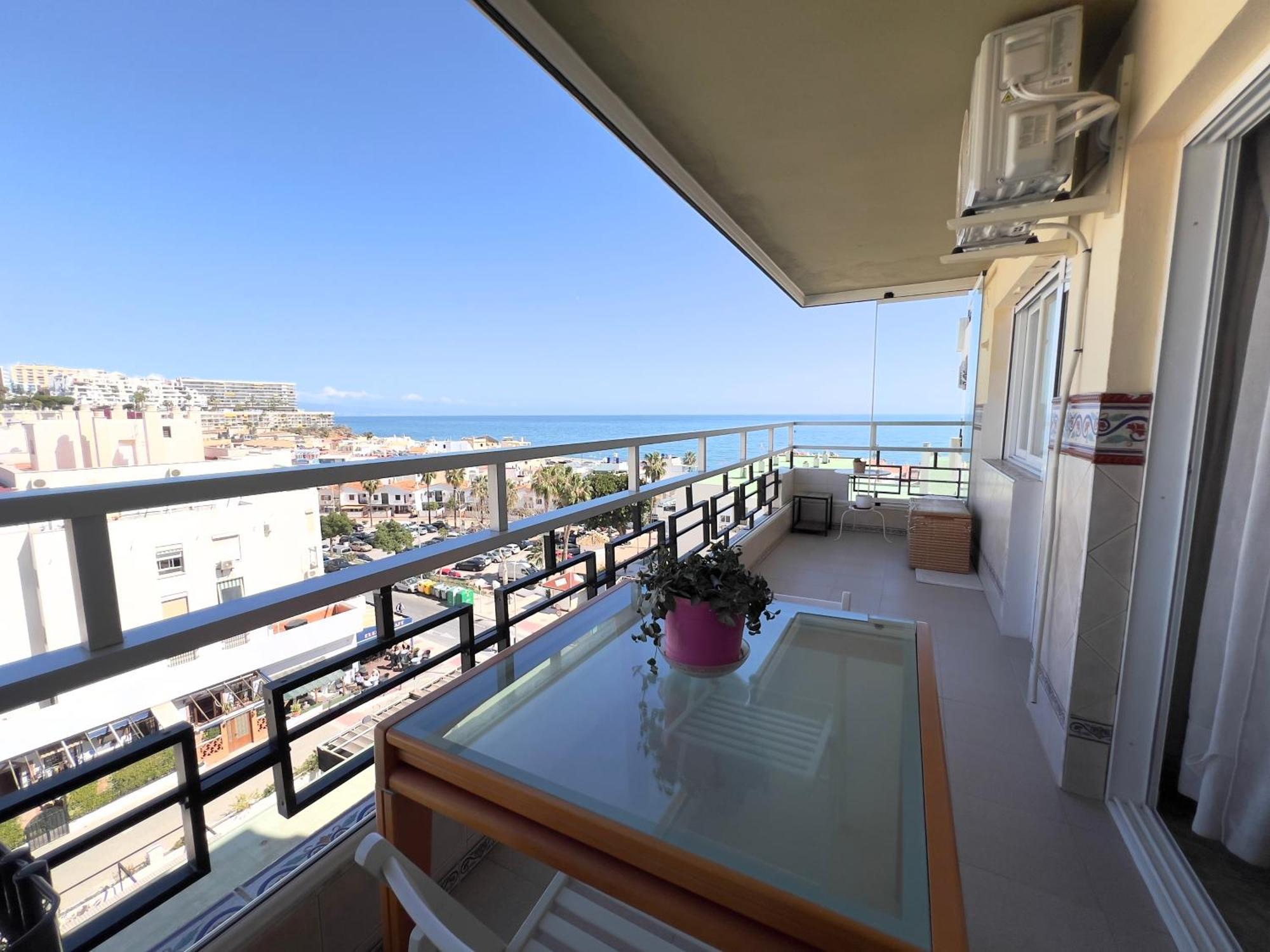 Apartamento En Carihuela Con Vistas Y Plaza De Garaje, Nucleo Cristal Torremolinos Exterior foto