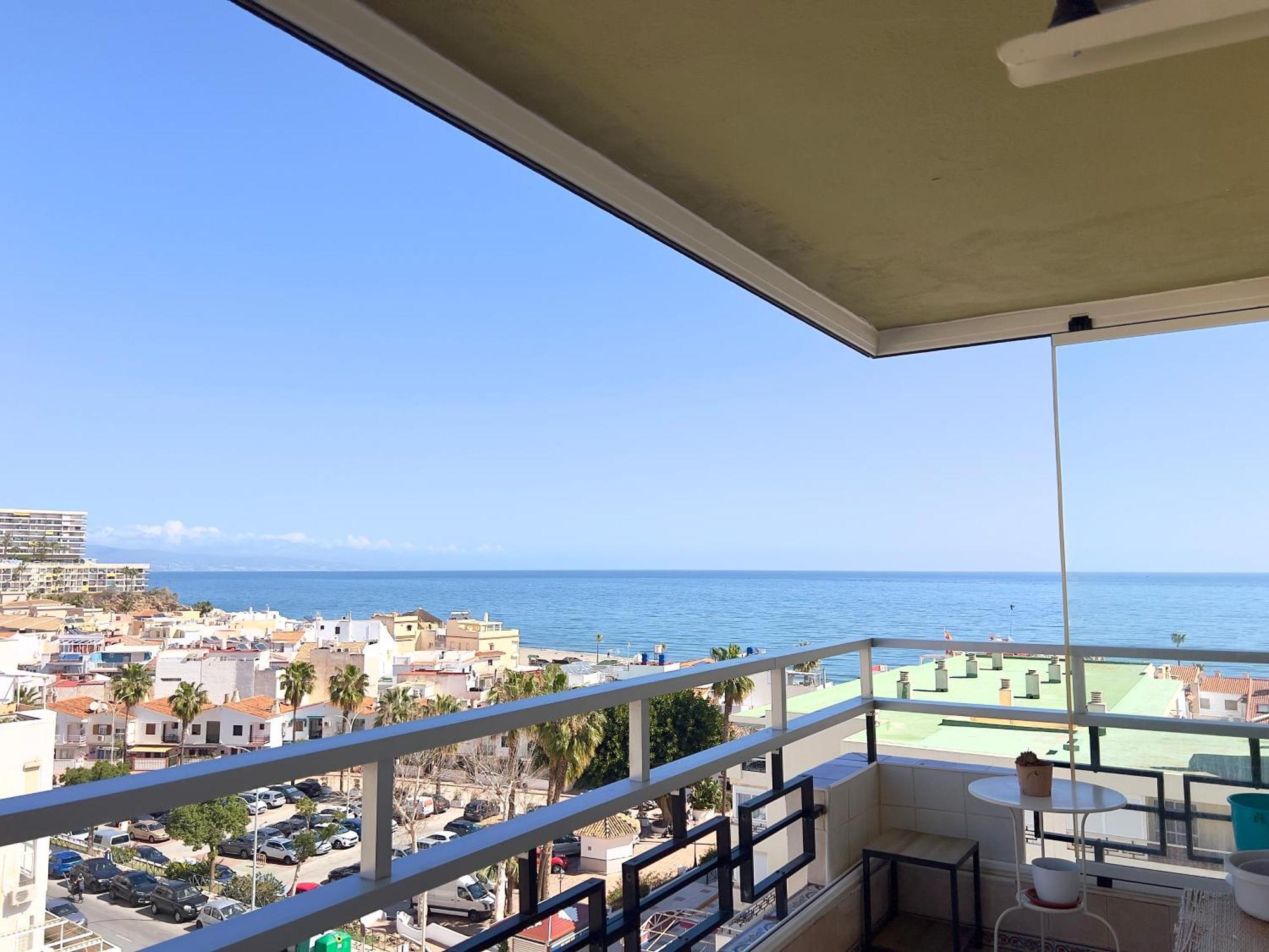 Apartamento En Carihuela Con Vistas Y Plaza De Garaje, Nucleo Cristal Torremolinos Exterior foto